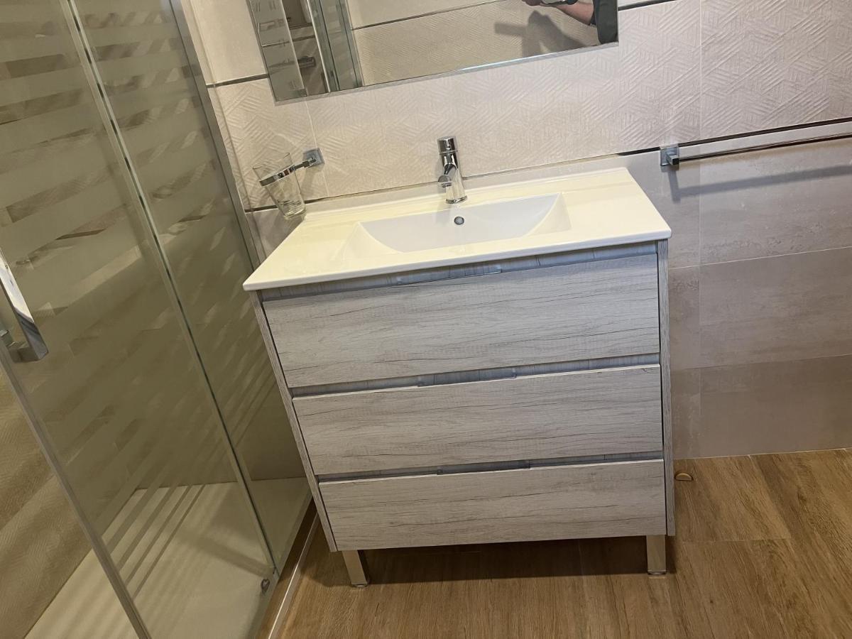 Lejlighed Benalroma 2 Bedroom Top Floor With Nice Terrace And Sea View *